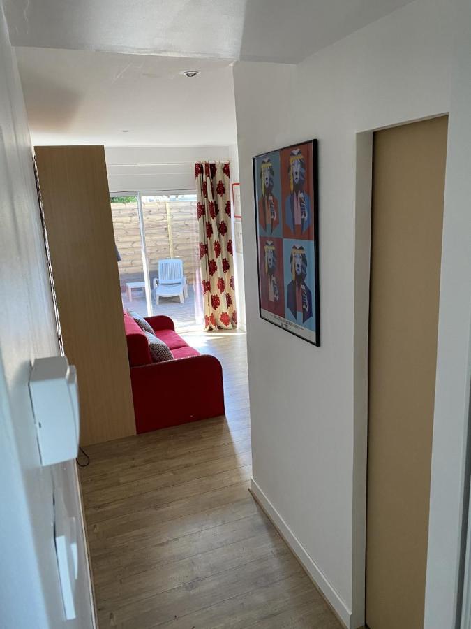 L'Echappee Bordelaise Apartment Portets Екстериор снимка