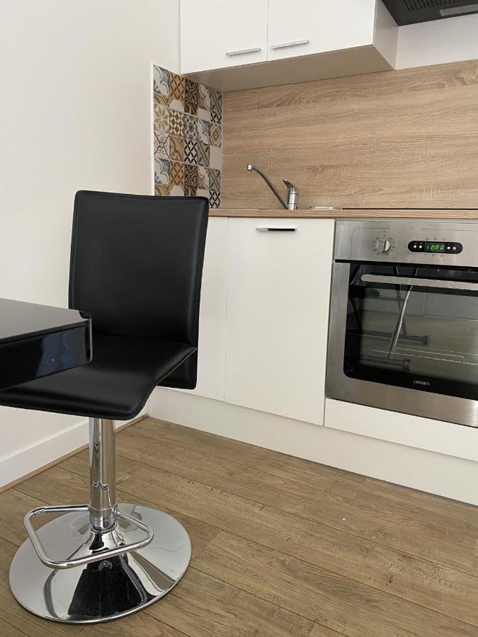 L'Echappee Bordelaise Apartment Portets Екстериор снимка